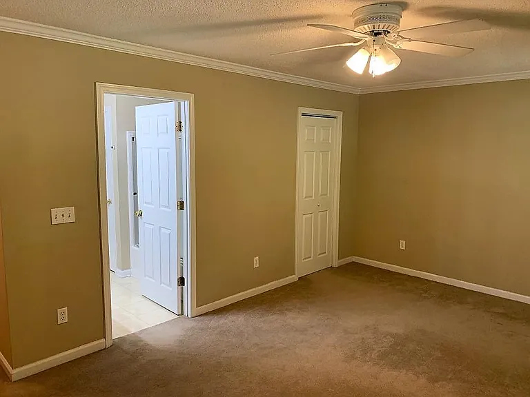 429 Mount Vernon Dr — Photo 7