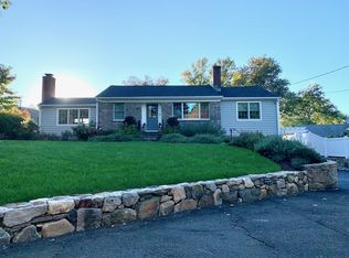 20 Park Pl, Riverside, CT 06878