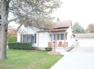 114 Evans St, East Tawas, MI 48730