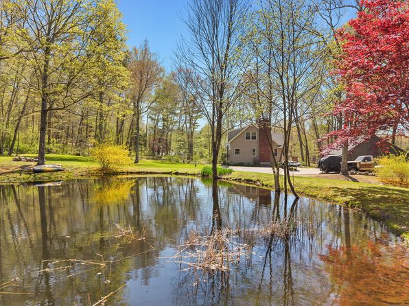 164 Leesville Rd, Moodus, CT 06469