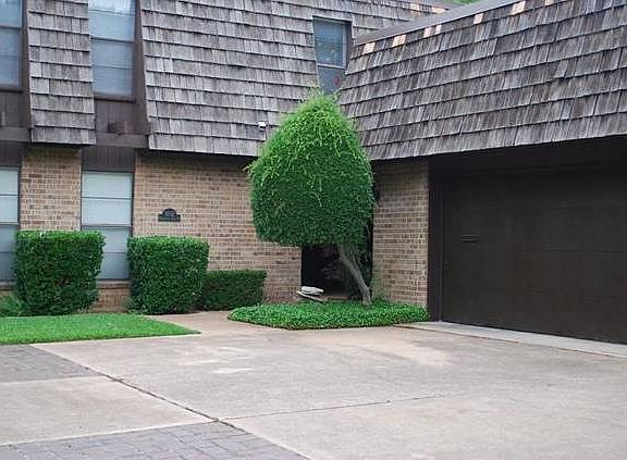 5th image of 3032 Tanglewood Park E