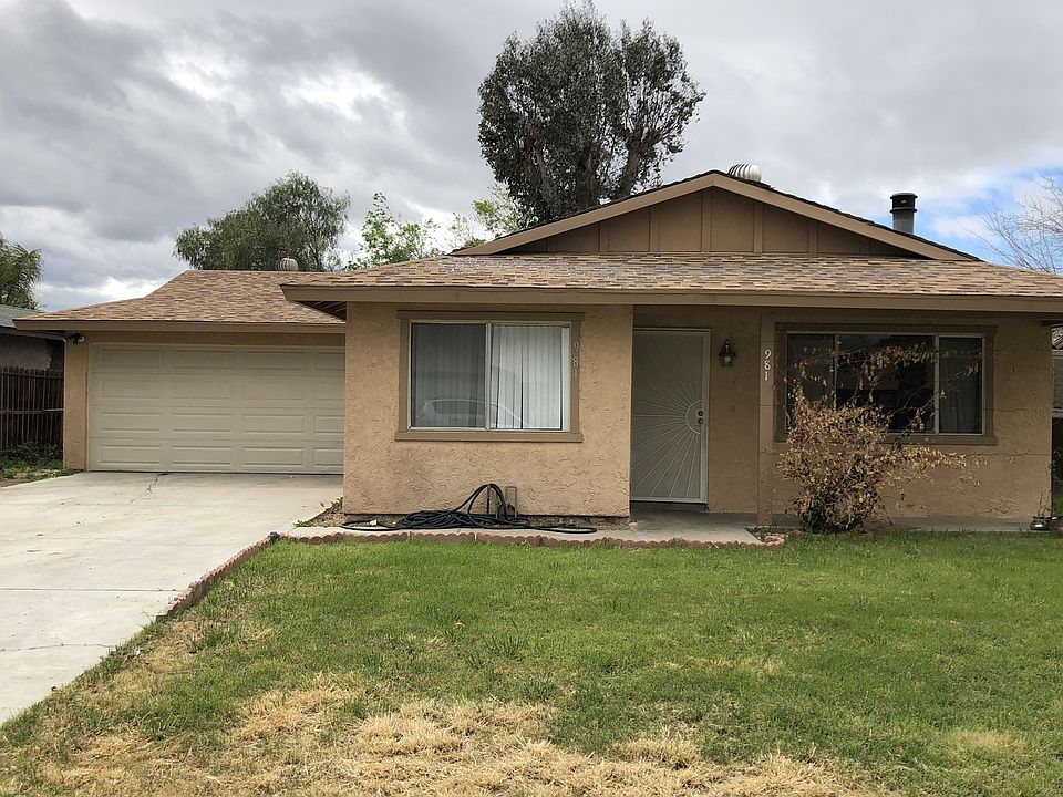 1st image of 981 Grace Ln