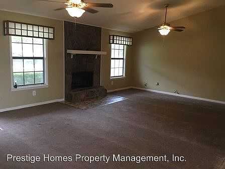 2nd image of 1051 Willow Oaks Dr