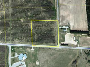 3078 Switalski Rd, Manistee, MI 49660