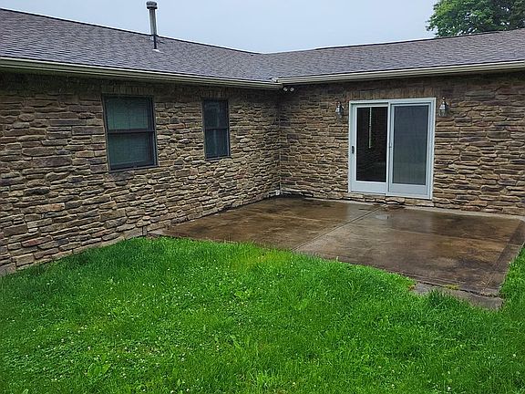 Semi-Private Patio