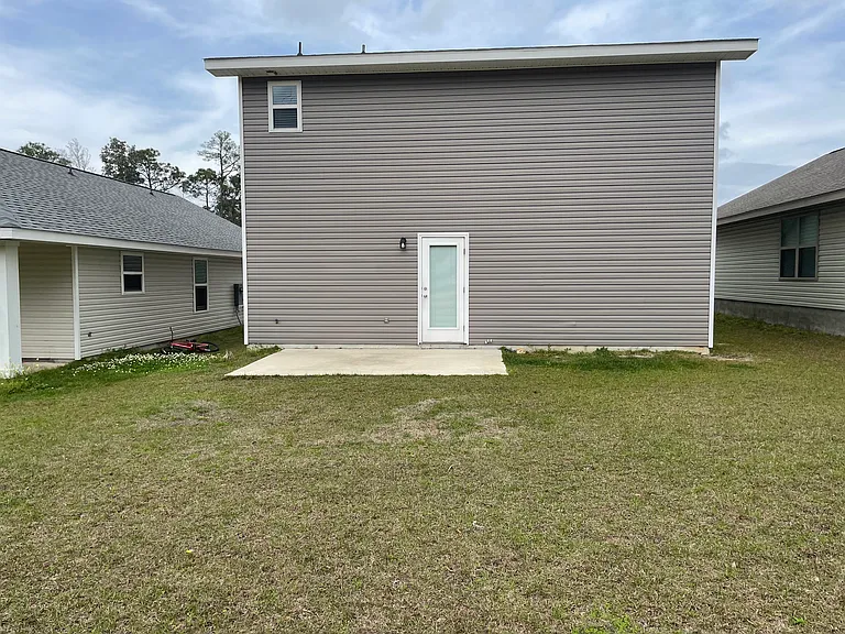 6204 Cardinal Cove Ln — Photo 17