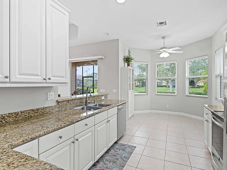 7317 Bob O Link Way — Photo 15