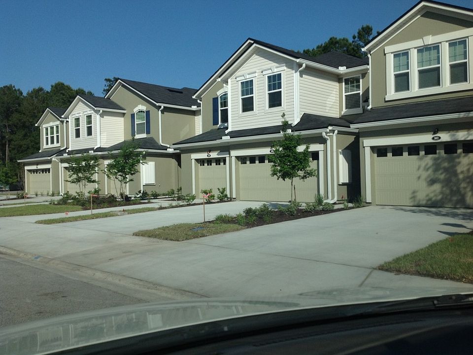 Front View - 2 Car Garage Townhome