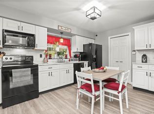 16 Scuppo Rd #16A, Danbury, CT 06810