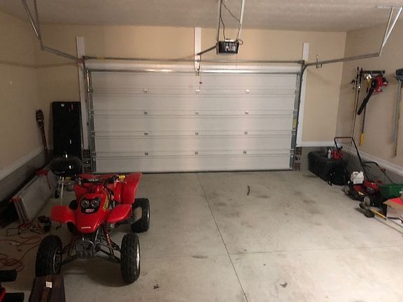 2 Car Garage