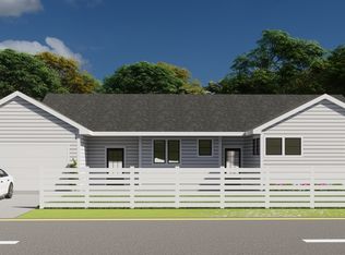 2065 Walnut Cir, Northbrook, IL 60062