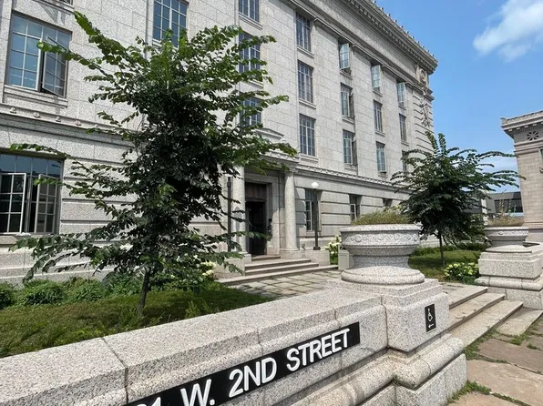 521 W 2nd Street - Leijona, 521 W 2nd St #7, Duluth, MN 55802