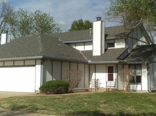 7044 E Farmview Ln, Wichita, KS 67206