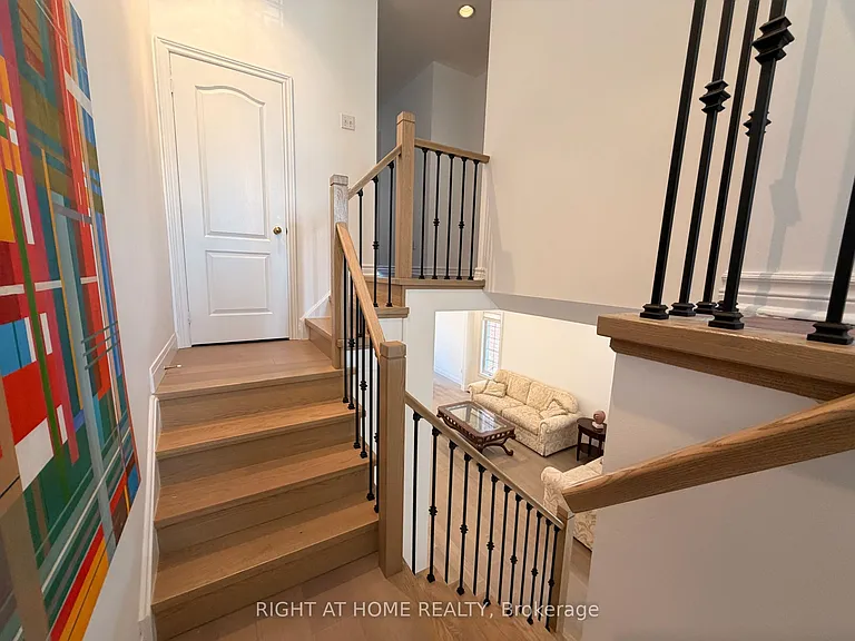 2 Mary Gapper Cres #7 — Photo 25