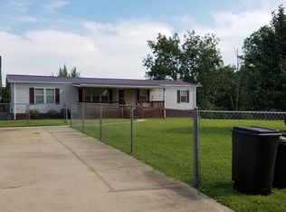 144 Hawkins Rd, Livingston, TN 38570