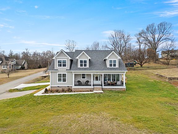 5th image of 8211 Snow Hill Rd