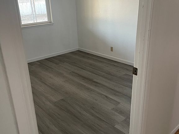 3rd image of 77815 Michigan Dr