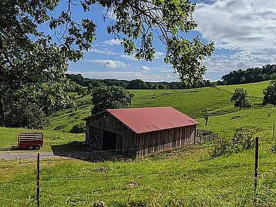 1st image of 568 Arch Ln