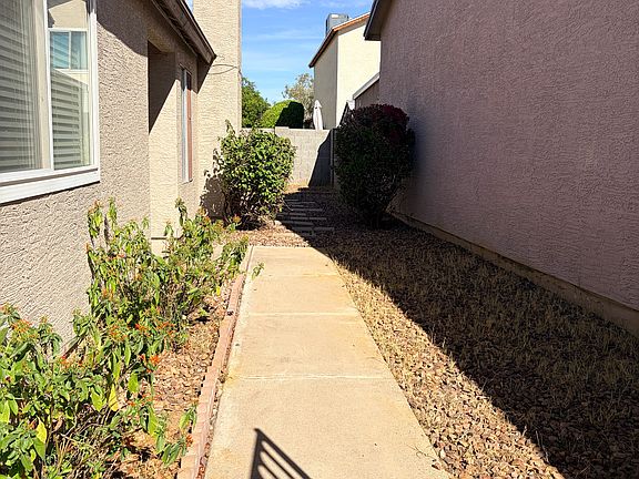 2nd image of 8840 W Greenbrian Dr