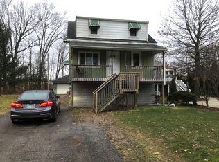 9310 Murray Rd, Valley View, OH 44125