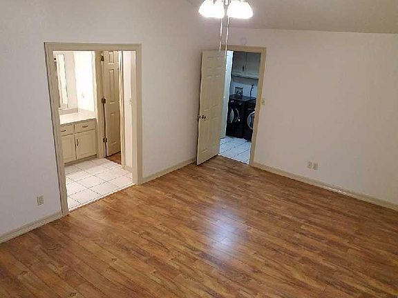 Master suite with full bath