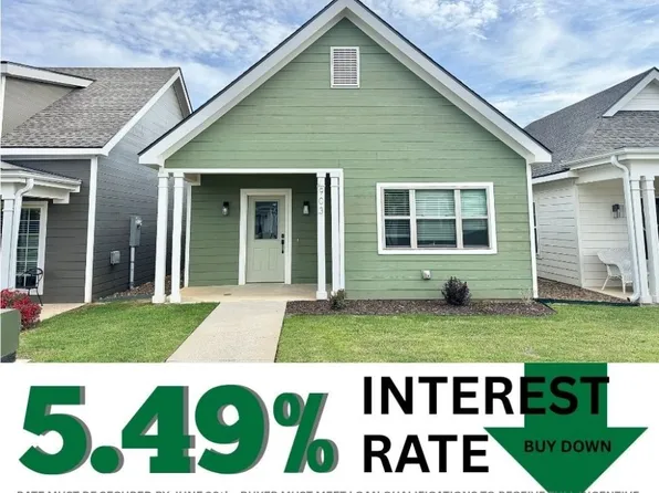 903 NE Heights Ln, Bentonville, AR 72712