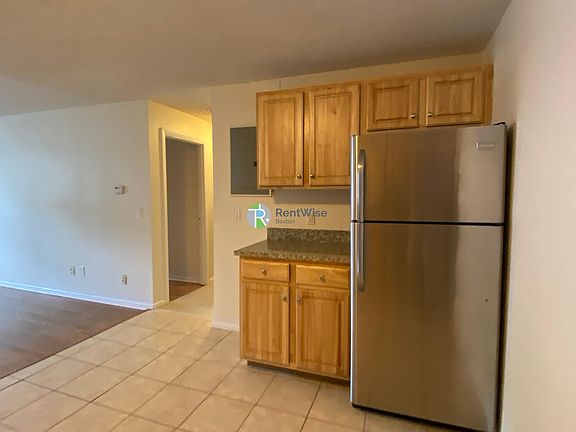 3rd image of 223 Babcock St #4