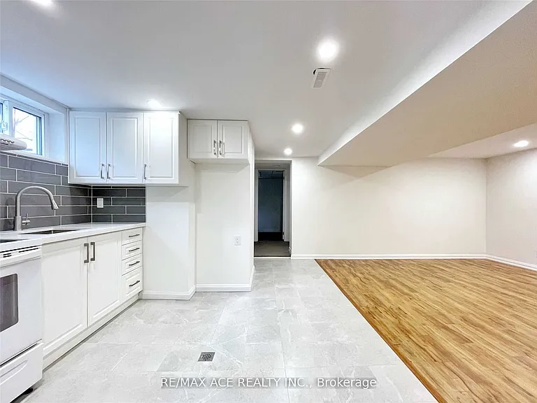 246 Horsham Ave #LOWER — Photo 5
