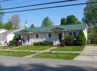 403 Sycamore St, Carrollton, KY 41008