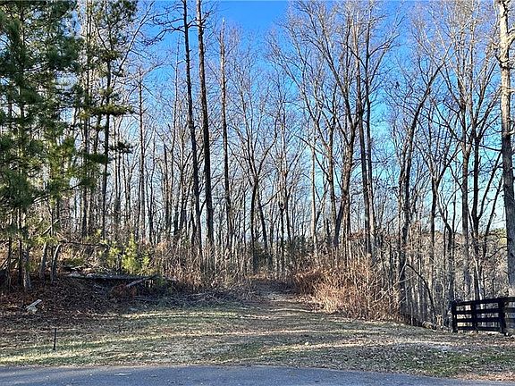 3rd image of 8555 Woodland Brooke Trl #X