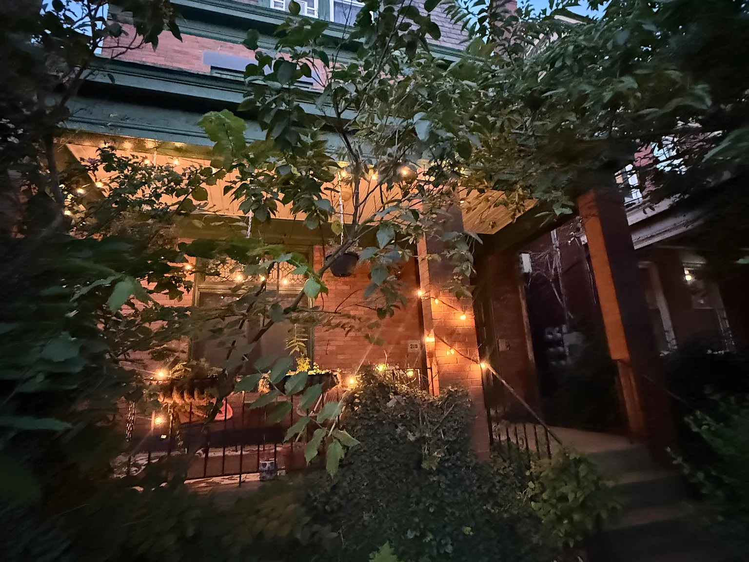 219 Gross St — Photo 1