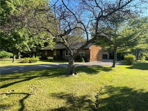 6609 Williams Rd, Painesville, OH 44077