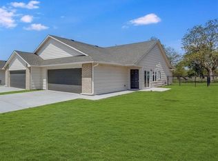 1636-1638 S Limuel Cir, Wichita, KS 67235