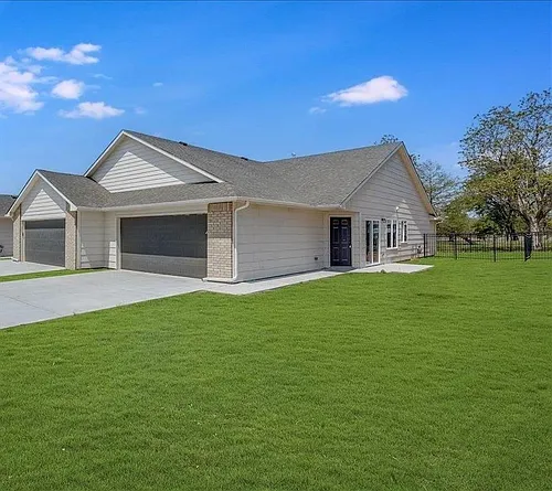 1636-1638 S Limuel Cir Photo 1 1636-1638 S Limuel Cir Photo 1