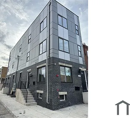 2 bed, 1350 sqft, $1,975 — Photo 1