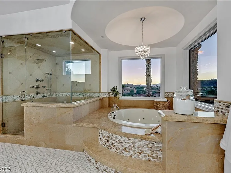 8 Rue Mediterra Dr — Photo 33