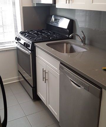 3rd image of 4830 40th St #2B