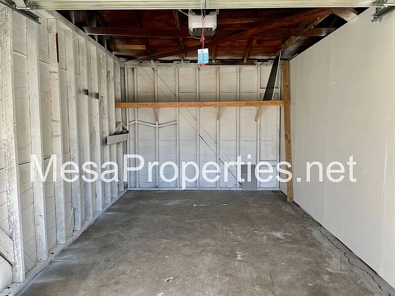 762 S Currier St — Photo 8