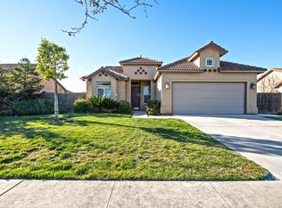 15877 W San Joaquin Ave, Kerman, CA