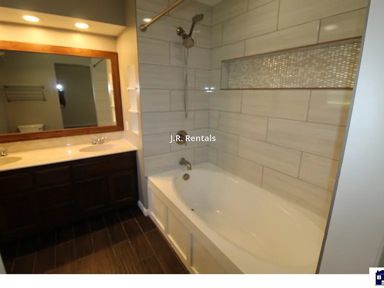 616 Manning Dr — Photo 8