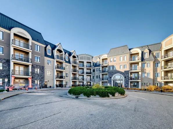 6079 Maynard Way NW #433, Edmonton, AB T6R 0S4