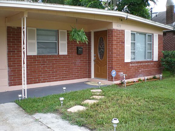 front of the house 2