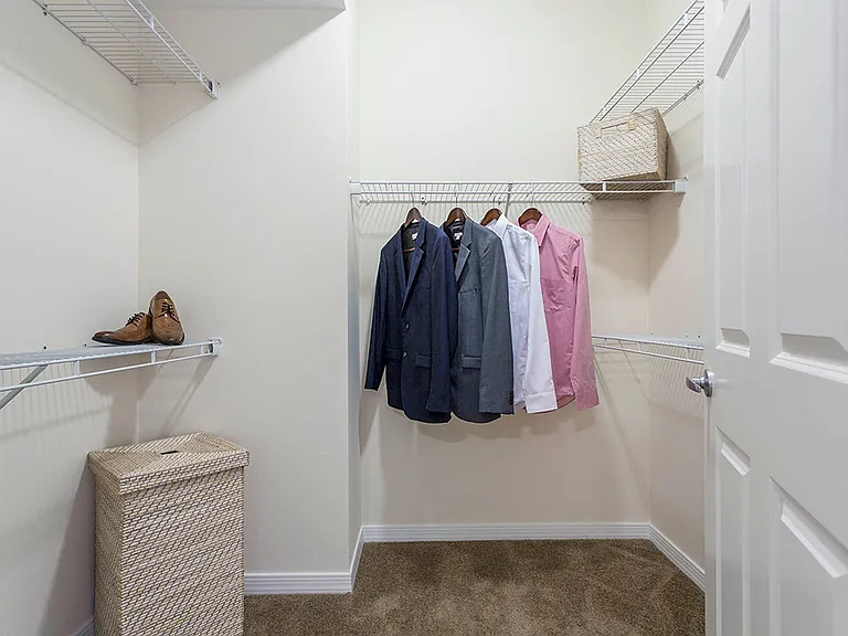 A1 774 SQ FT 1 Bed 1 Bath