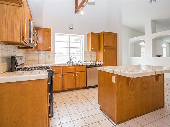 2nd image of 7212 Chesterton Dr