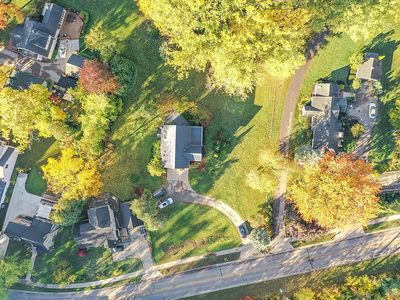 349 Lakeside Dr SE, East Grand Rapids, MI, 49506