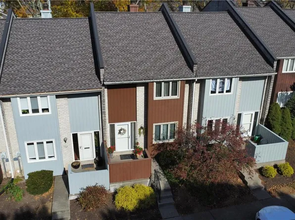 381 Carver Dr, Bethlehem, PA 18017