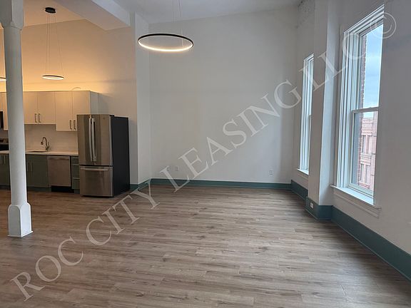 4th image of 143 Saint Paul St #602