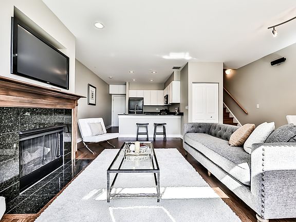 5th image of 2932 N River Walk Dr #48H1