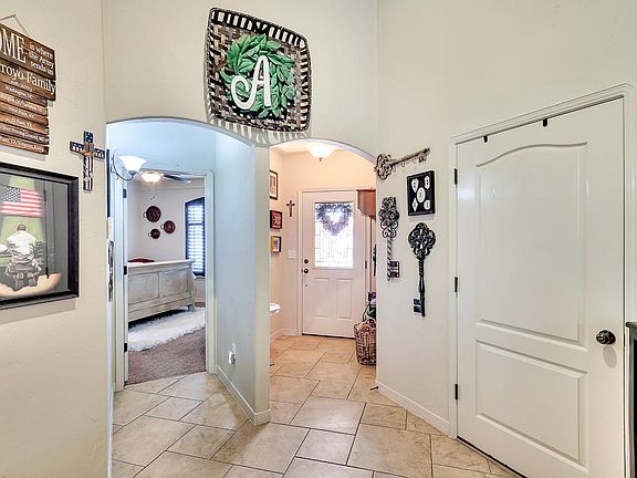 5th image of 3293 Garden Point Dr