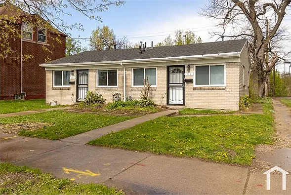 564 Marquette Dr — Photo 11